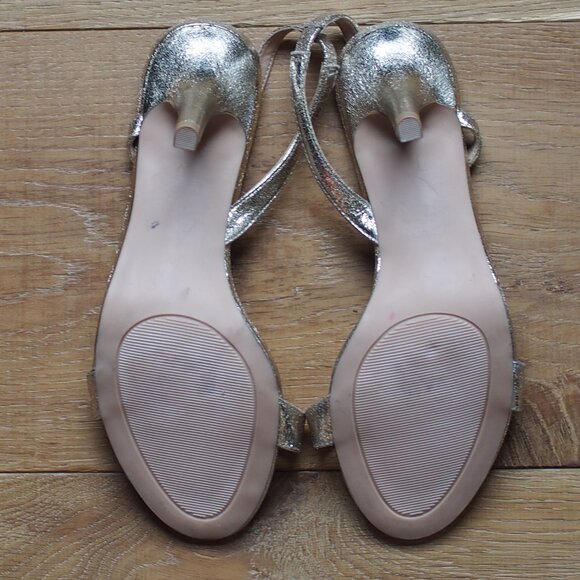 A MTL 1980 | NWOT Gold Strappy Sandals - Picture 4 of 8